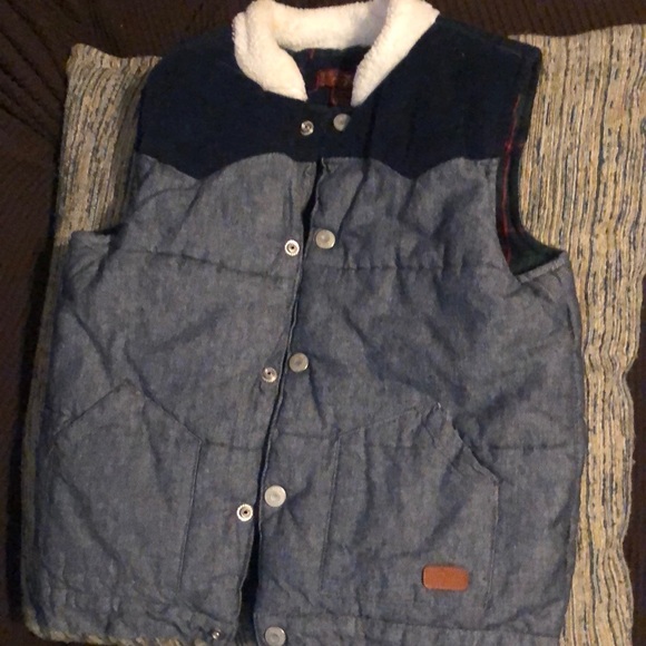 7 for all mankind boys vest - Picture 3 of 3
